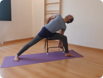 Parsvakonasana cadira